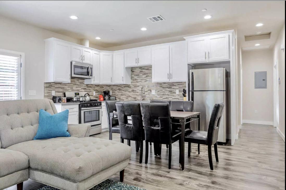2342 living and dining